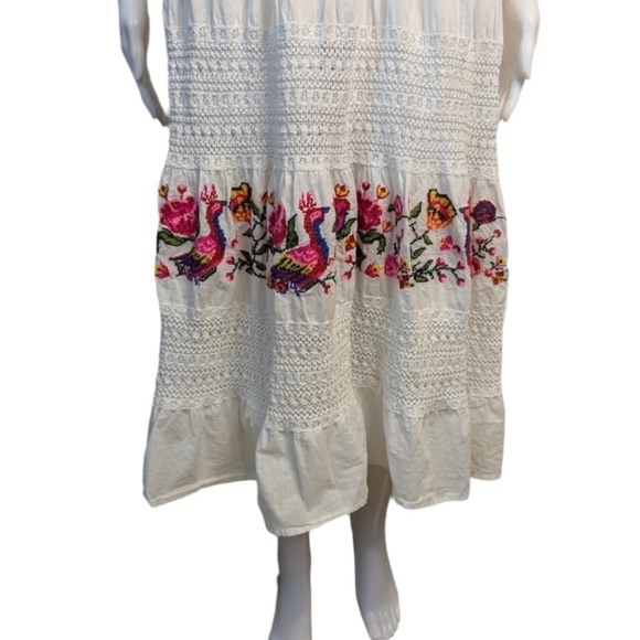 Royal Moda White Dress with Pink Floral Embroidery Size S - Picture 2 of 6